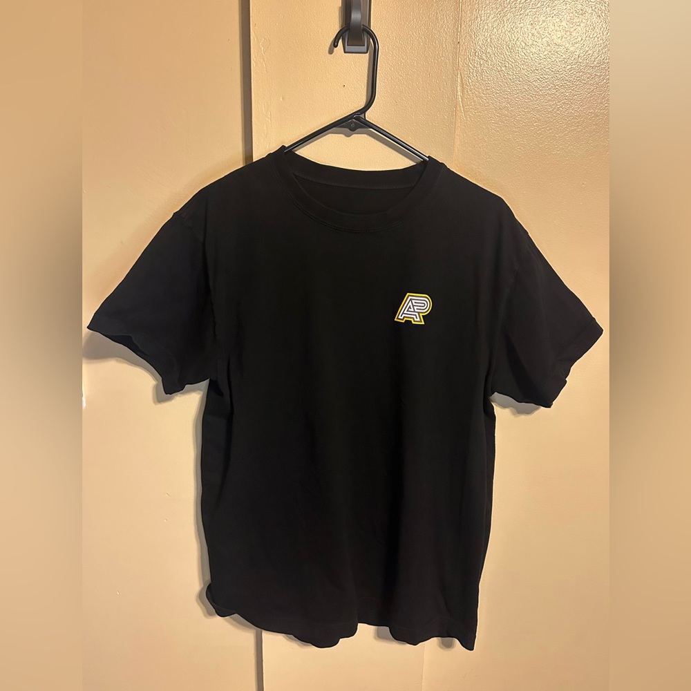ALBINO & PRETO Men’s Large Tee Shirt